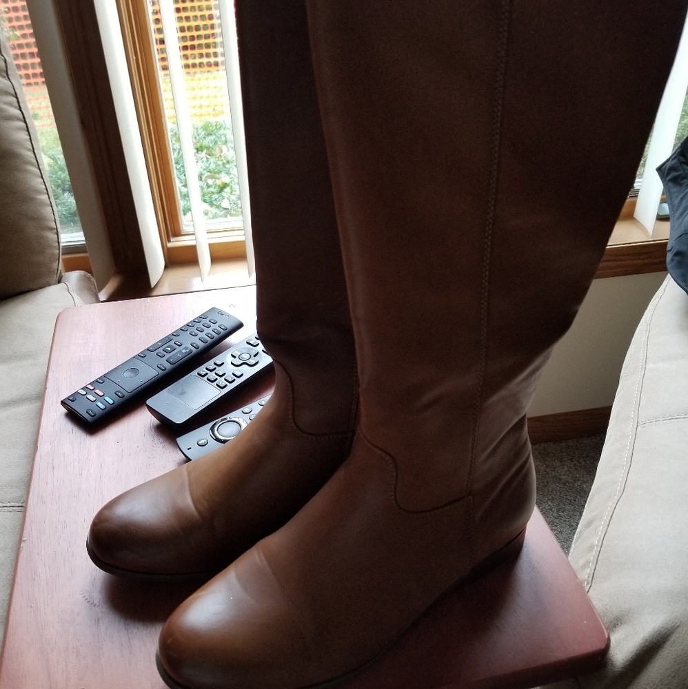 Brown MIA girl Boots Size 8
